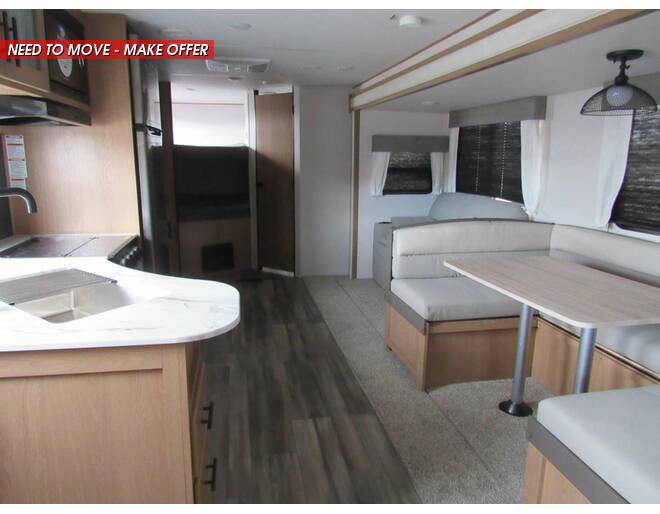 2022 Prime Time Avenger 27DBS Travel Trailer at Trailers and Hitches STOCK# 34021 Photo 3