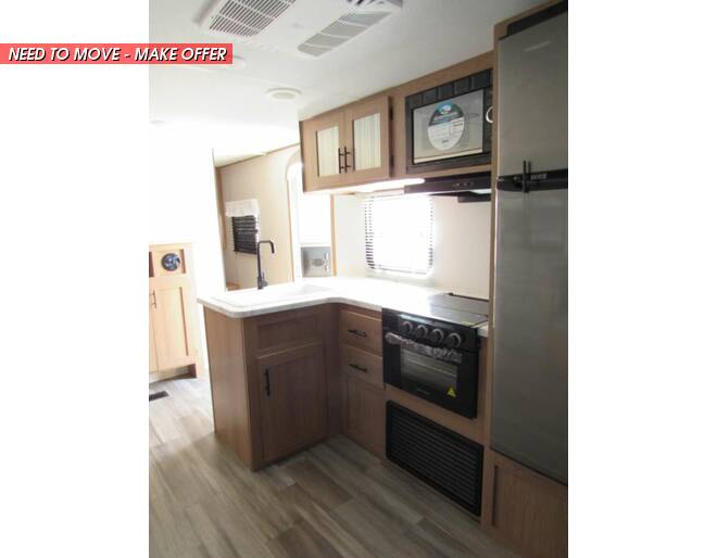 2022 Prime Time Avenger LE 26DBSLE Travel Trailer at Trailers and Hitches STOCK# 34563 Photo 11