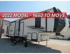 2022 Sierra 3440BH fifthwheel at Trailers and Hitches STOCK# 51965
