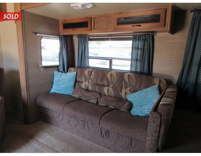 2015 Coachmen Catalina 263RLS Travel Trailer at Trailers and Hitches STOCK# 19202 Photo 3