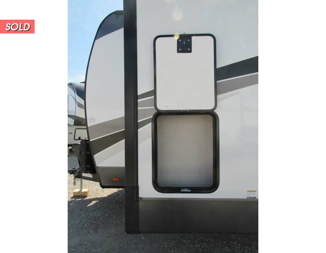 2023 Rockwood Signature 8263MBR Travel Trailer at Trailers and Hitches STOCK# 03346 Photo 3