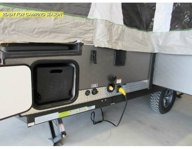 2022 Flagstaff Tent Sports Enthusiast Package 228SE Folding at Trailers and Hitches STOCK# 88241 Photo 7