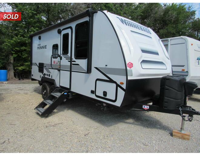2022 Winnebago Micro Minnie 2108DS Travel Trailer at Trailers and Hitches STOCK# 70771 Exterior Photo
