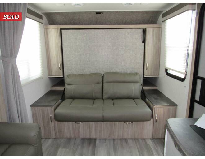 2022 Winnebago Micro Minnie 2108DS Travel Trailer at Trailers and Hitches STOCK# 70771 Photo 4