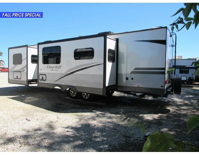 2021 Flagstaff Super Lite 29RBS Travel Trailer at Trailers and Hitches STOCK# 69452 Photo 2